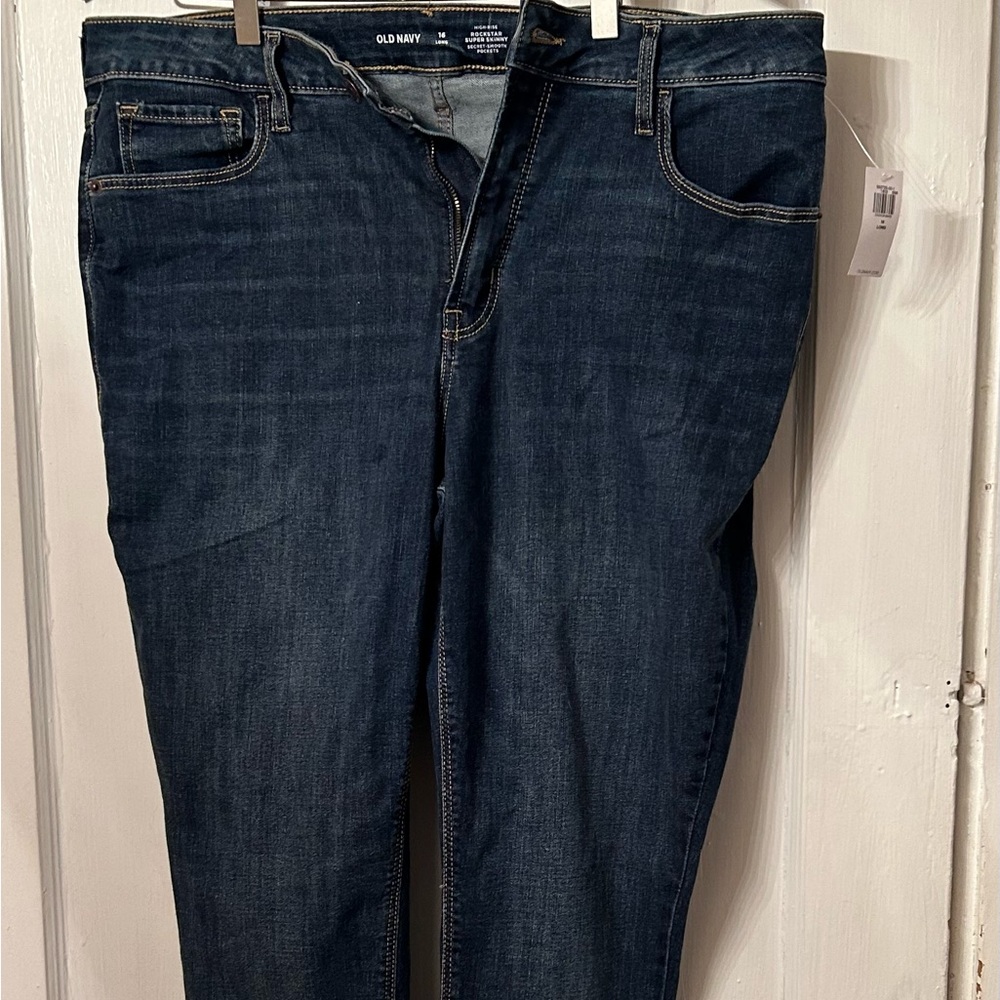 NWT Old Navy Rockstar Super Skinny Jeans - 16 Long